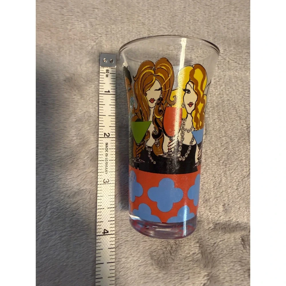 Vintage Drinks Well With Others Shot Glass Girls Night‎